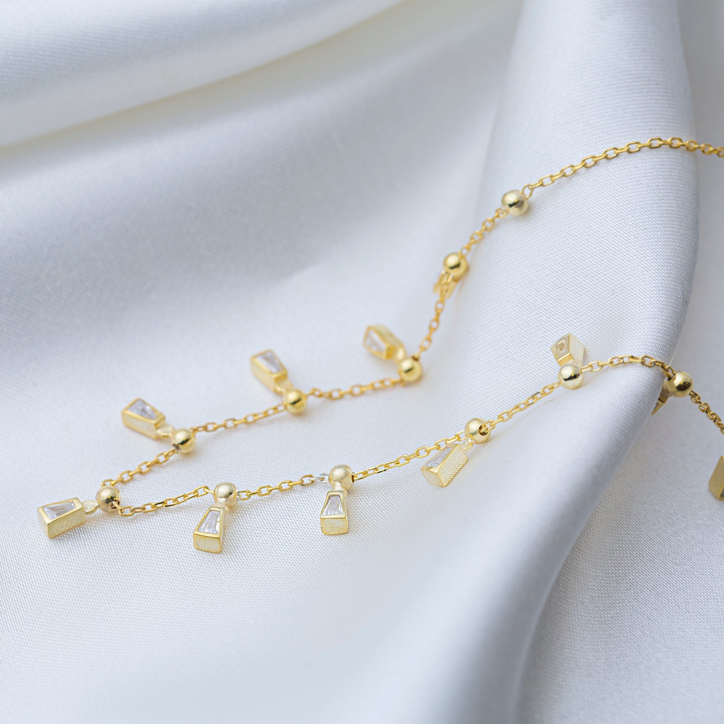 Shiny Baguette Stone Shaker Necklace