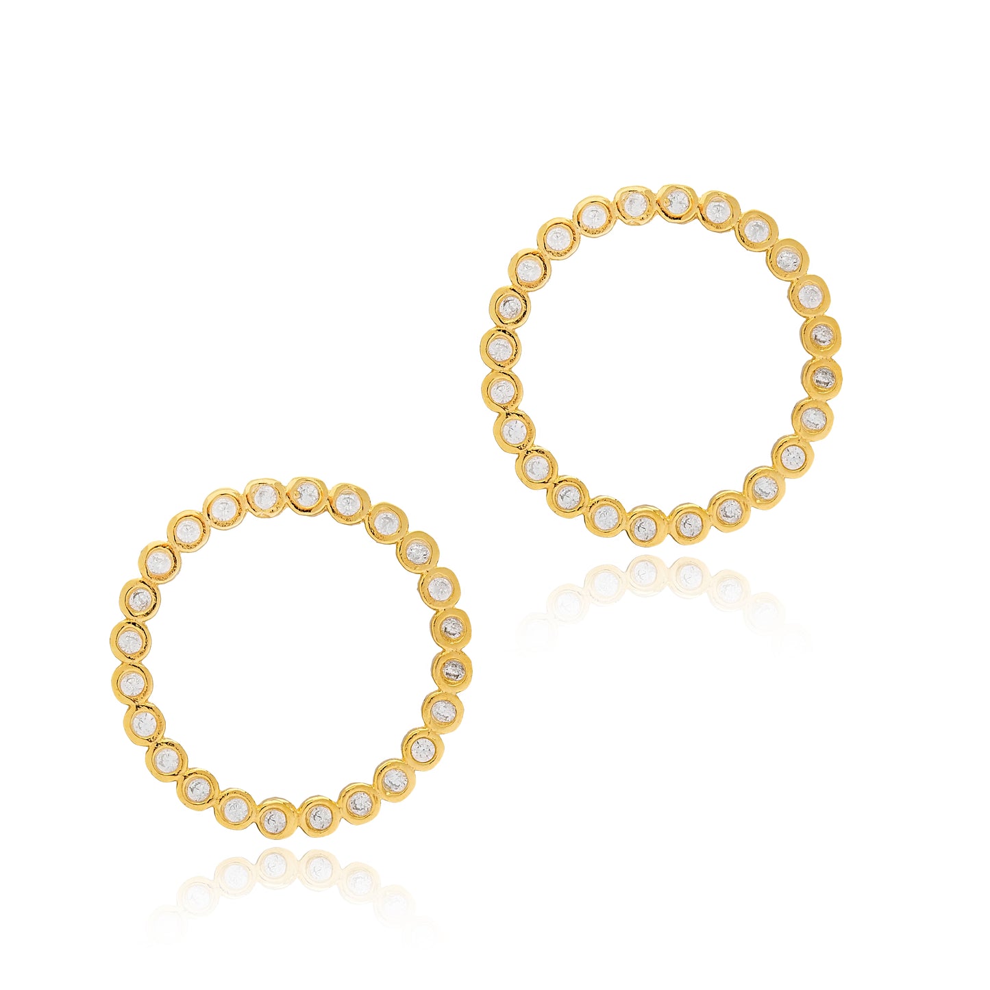 Hollow Round Shape Elegant Stud Earrings