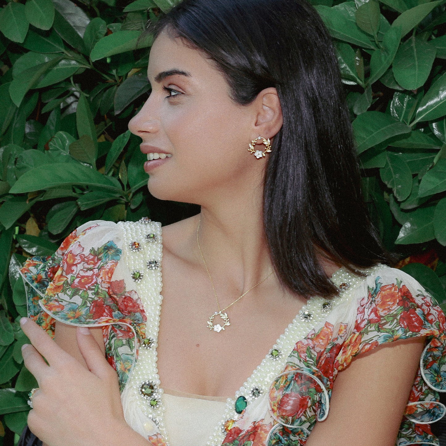 Flower Design Necklace
