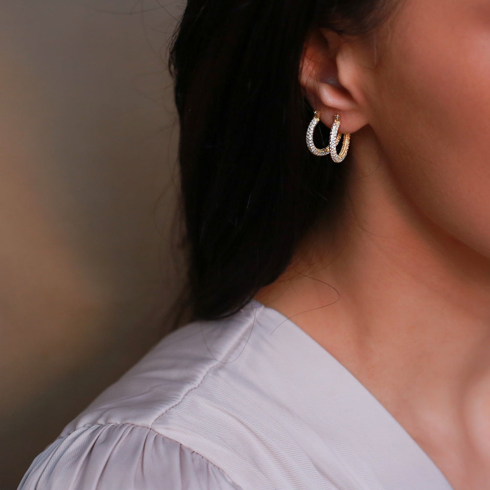 Elegant Zircon Stones Hoop Earrings 18 mm