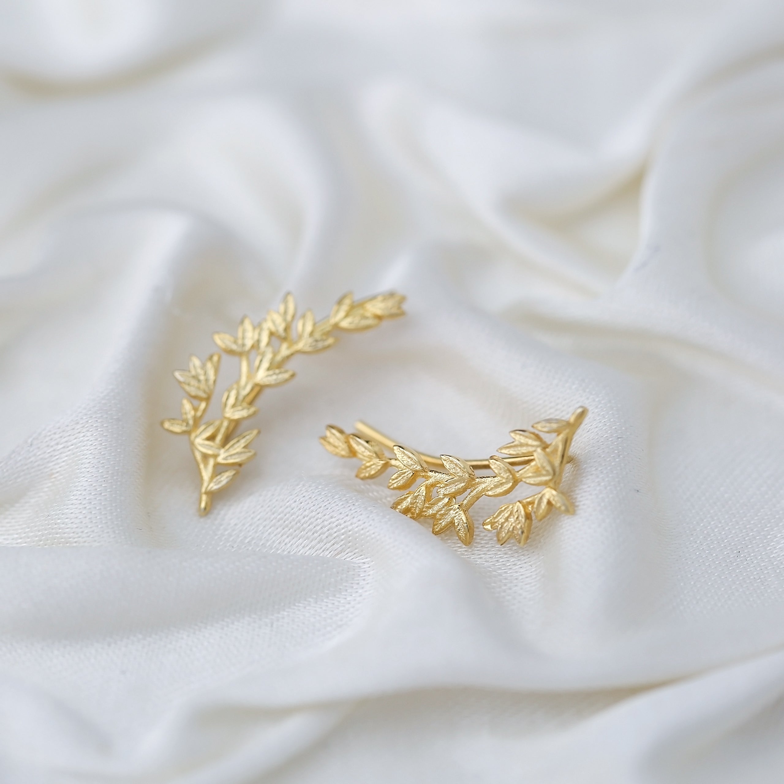 Leaf design 2024 gold earrings